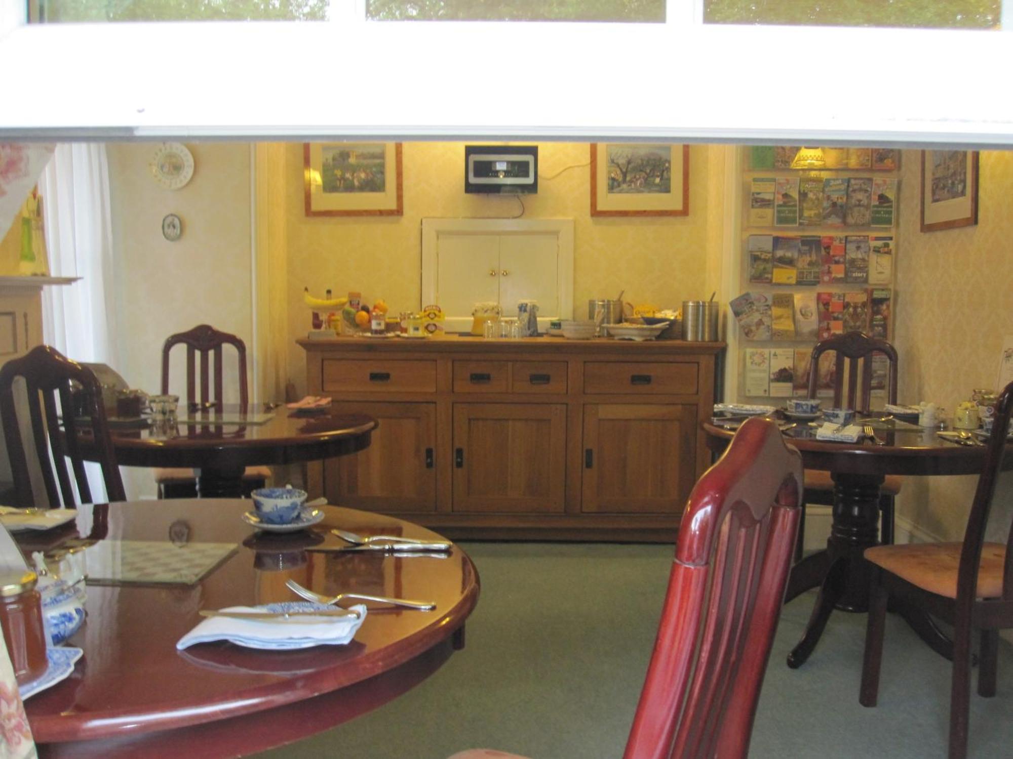 Clayhill House Bed & Breakfast ลินด์เฮิร์สต์ ภายนอก รูปภาพ