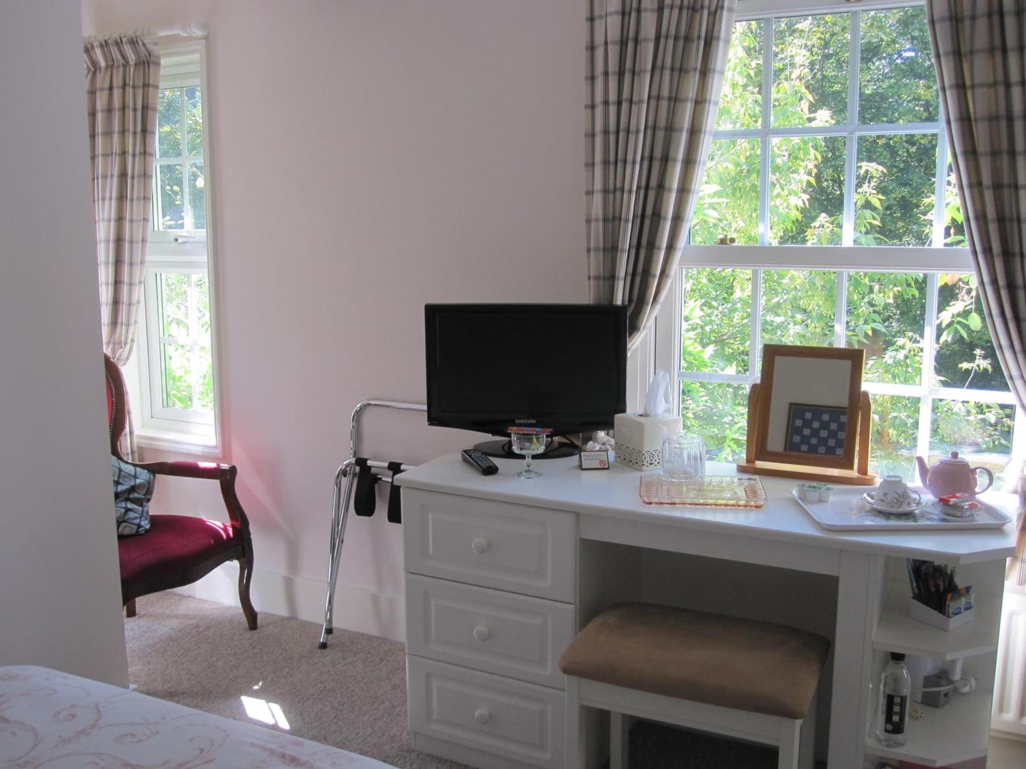 Clayhill House Bed & Breakfast ลินด์เฮิร์สต์ ภายนอก รูปภาพ